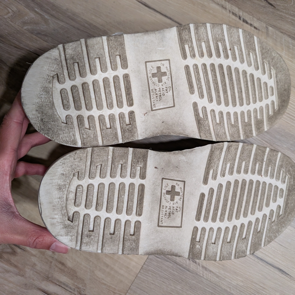 Dr. Martens  Mono Soft Leather Fisherman Sandals - Picture 4 of 5